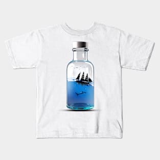 Sea view in Transparent Bottle Kids T-Shirt